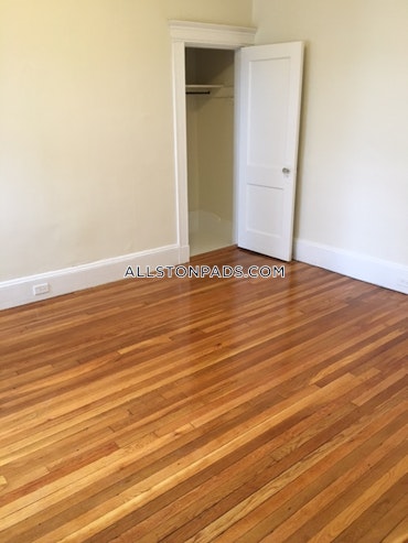 Boston - 1 Beds, 1 Baths