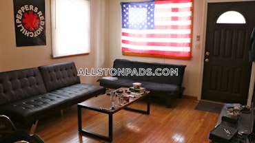 Boston - 2 Beds, 2 Baths