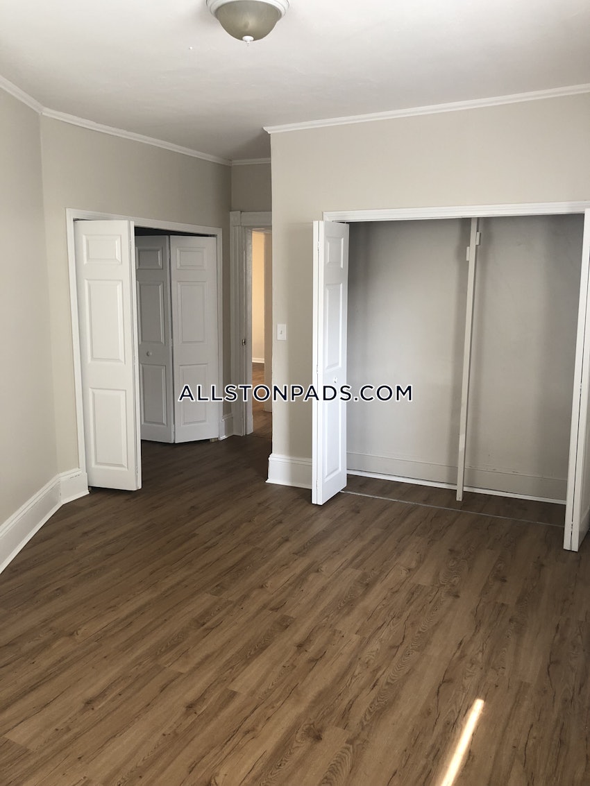 BOSTON - ALLSTON - 3 Beds, 1 Bath - Image 6