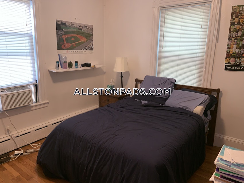 BOSTON - ALLSTON - 5 Beds, 2 Baths - Image 12