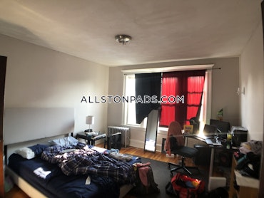 Boston - 2 Beds, 1 Baths