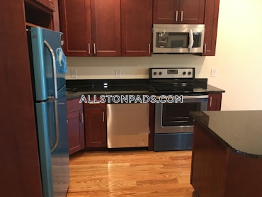 Boston - 3 Beds, 2 Baths