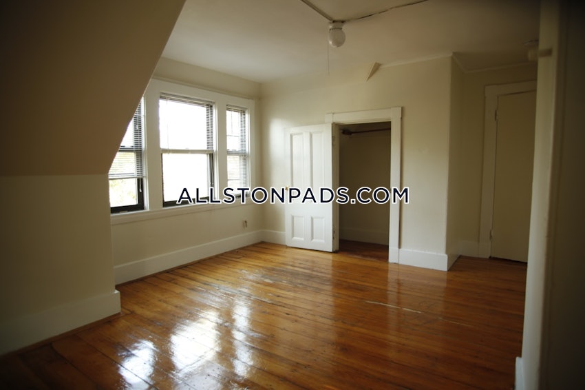 BOSTON - ALLSTON - 6 Beds, 2.5 Baths - Image 22