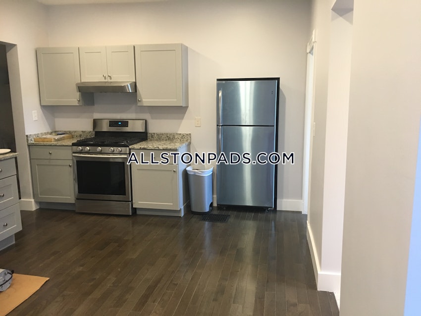 BOSTON - ALLSTON - 4 Beds, 2 Baths - Image 4