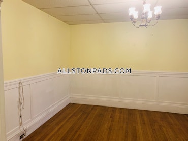 Boston - 2 Beds, 1 Baths