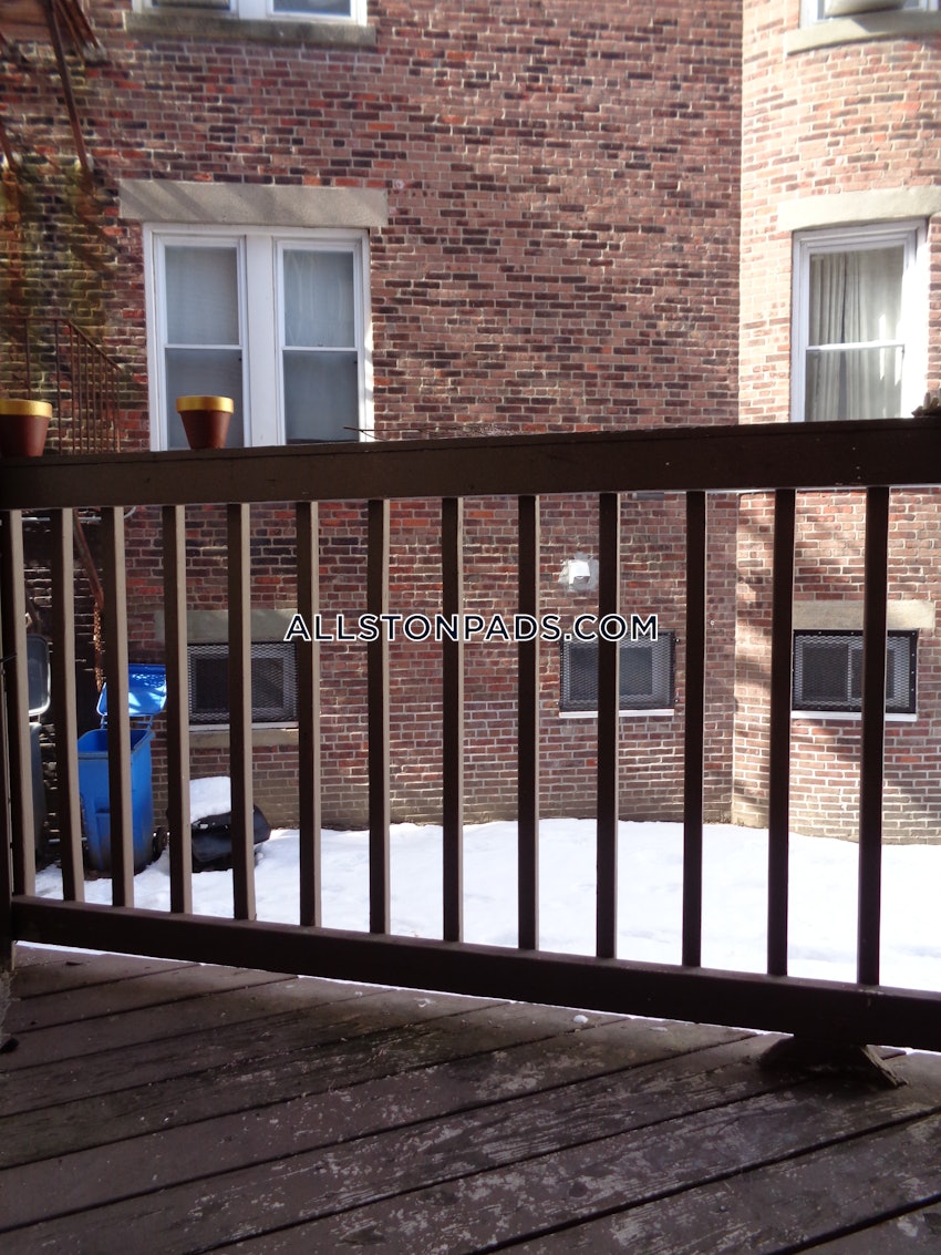 BOSTON - ALLSTON - 4 Beds, 2 Baths - Image 11