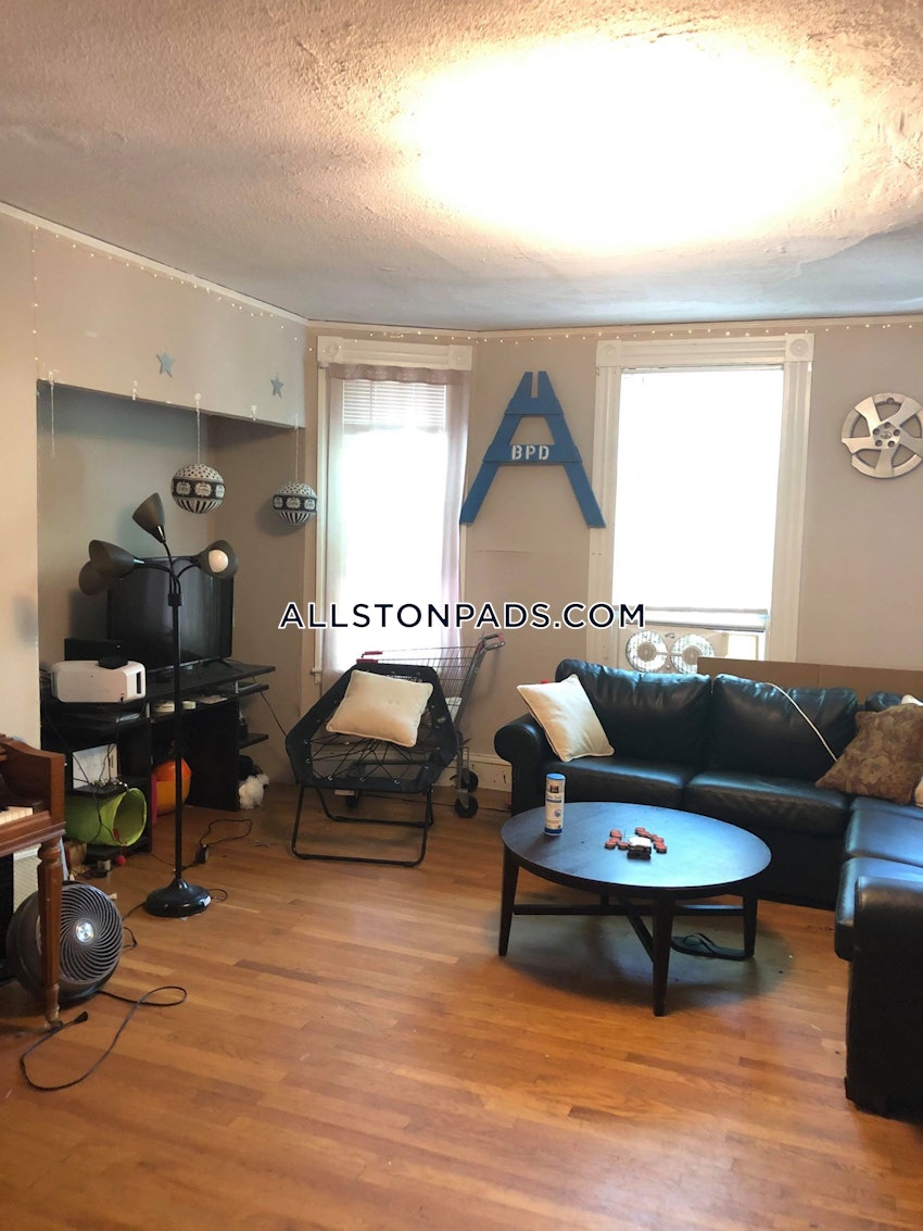 BOSTON - ALLSTON - 5 Beds, 1.5 Baths - Image 3