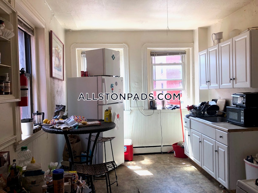 BOSTON - ALLSTON - 5 Beds, 2 Baths - Image 2