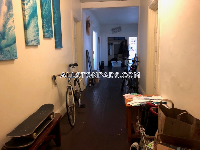 BOSTON - ALLSTON - 5 Beds, 2 Baths - Image 4