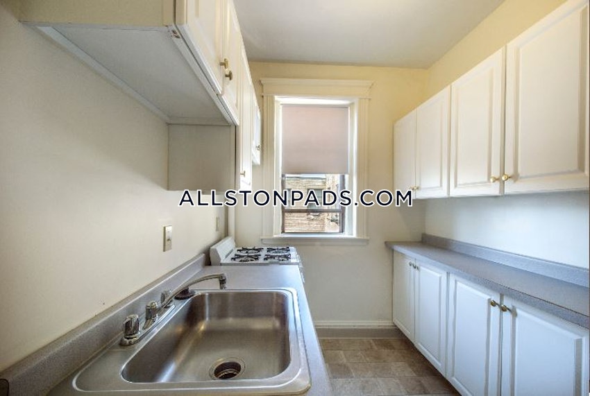 BOSTON - ALLSTON - 1 Bed, 1 Bath - Image 1