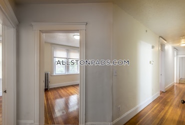 Boston - 3 Beds, 1 Baths