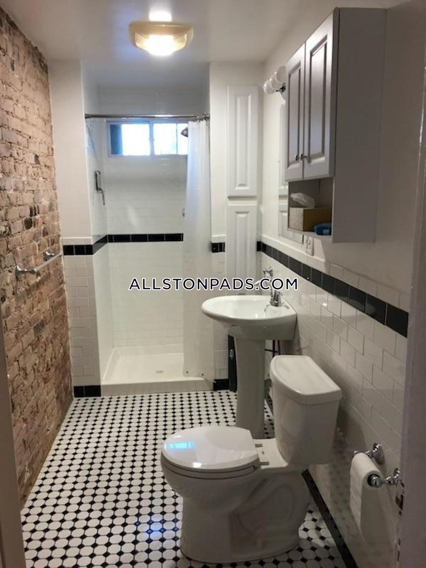 BOSTON - ALLSTON - 6 Beds, 2 Baths - Image 10