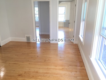 Boston - 2 Beds, 1 Baths