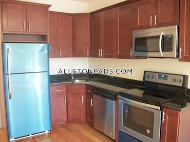 Boston - 3 Beds, 2 Baths