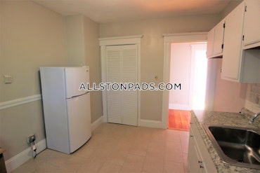 Boston - 2 Beds, 1 Baths