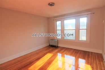 Boston - 2 Beds, 1 Baths