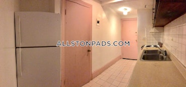 Boston - 1 Beds, 1 Baths