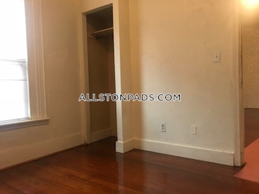 Boston - 3 Beds, 1 Baths