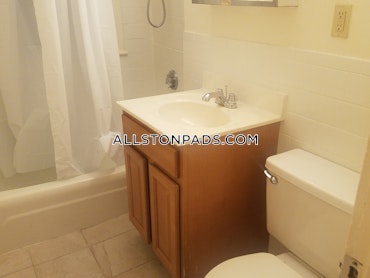 Boston - 1 Beds, 1 Baths