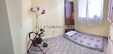 Boston - 2 Beds, 1 Baths