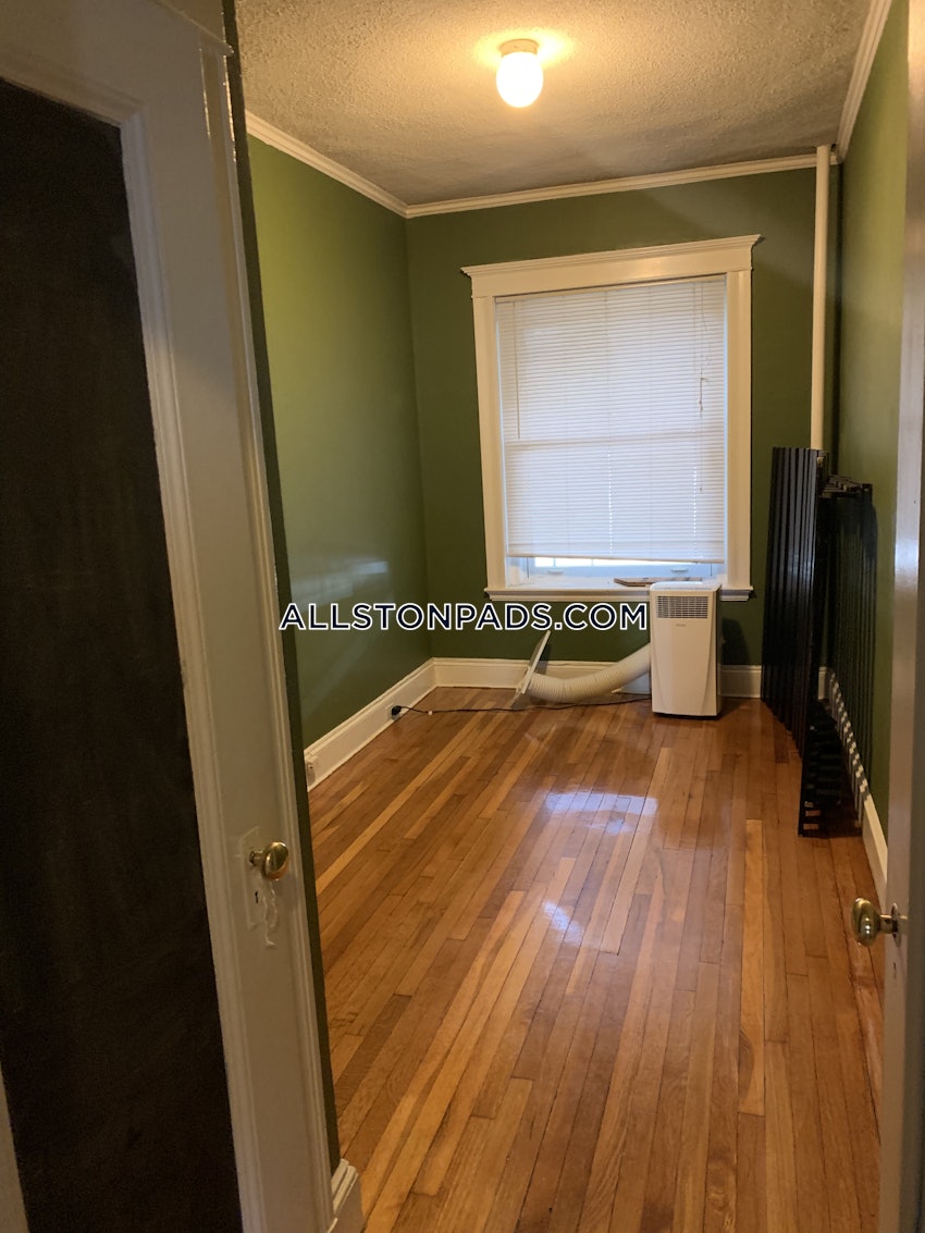 BOSTON - ALLSTON - 2 Beds, 1 Bath - Image 35