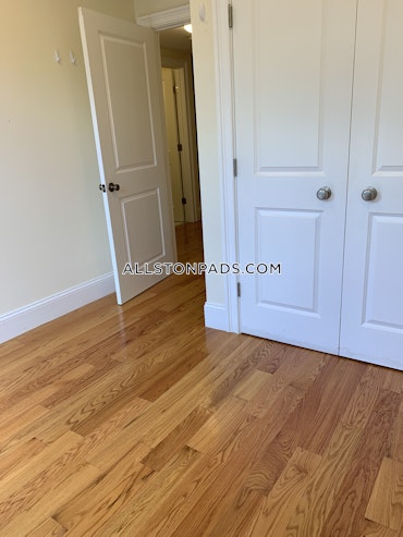 Boston - 3 Beds, 2 Baths