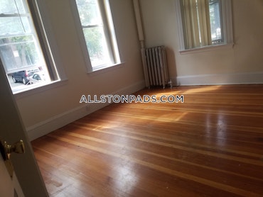 Boston - 3 Beds, 2 Baths