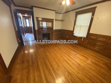 Allston, Boston, MA - 3 Beds, 2 Baths - $3,200 - ID#4792785