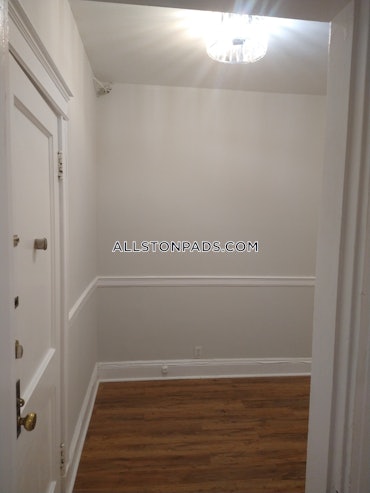 Allston, Boston, MA - 2 Beds, 1 Bath - $3,000 - ID#4547753