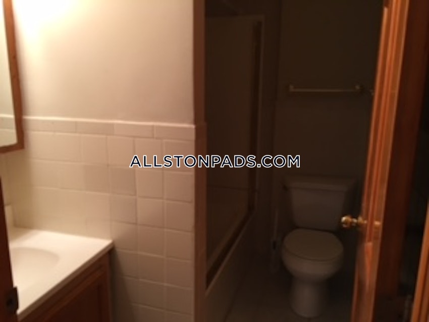 BOSTON - ALLSTON - 3 Beds, 1 Bath - Image 53