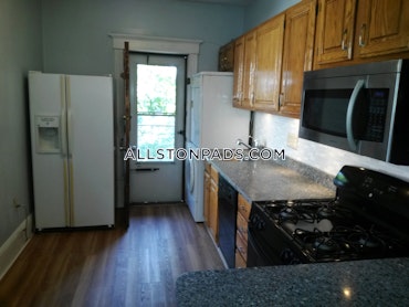 Boston - 2 Beds, 1.5 Baths