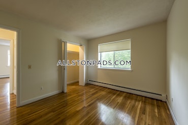 Boston - 1 Beds, 1 Baths