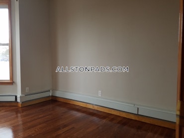 Boston - 3 Beds, 1 Baths