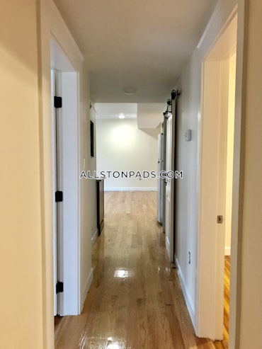 Boston - 4 Beds, 2 Baths