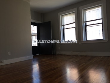 Boston - 1 Beds, 1 Baths