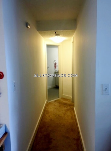 Boston - 1 Beds, 1 Baths