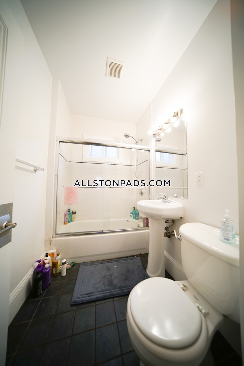 BOSTON - ALLSTON - 6 Beds, 2 Baths - Image 14