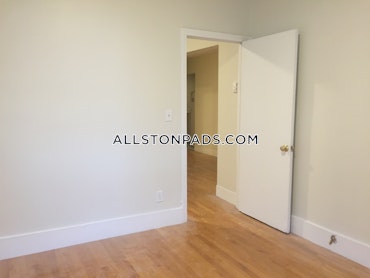 Boston - 3 Beds, 1 Baths