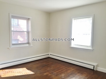 Boston - 1 Beds, 1 Baths