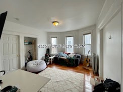 Boylston St./>, Boston