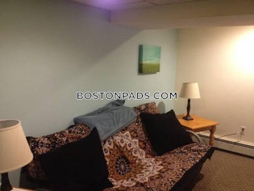 Boston - 2 Beds, 1 Baths