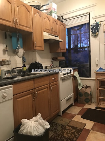 Boston - 2 Beds, 1 Baths