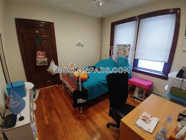 Boston - 2 Beds, 1 Baths