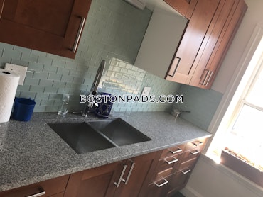 Boston - 1 Beds, 1 Baths