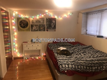 Boston - 2 Beds, 1 Baths