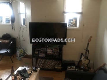 Boston - 2 Beds, 1 Baths