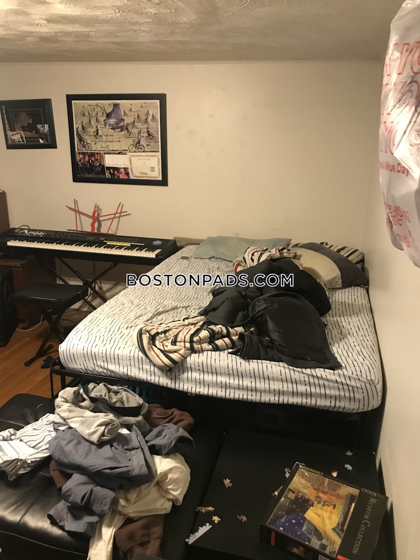 BOSTON - ALLSTON/BRIGHTON BORDER - 2 Beds, 1 Bath - Image 8