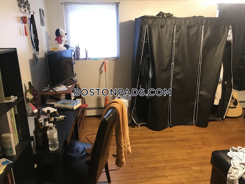BOSTON - ALLSTON/BRIGHTON BORDER - 2 Beds, 1 Bath - Image 15