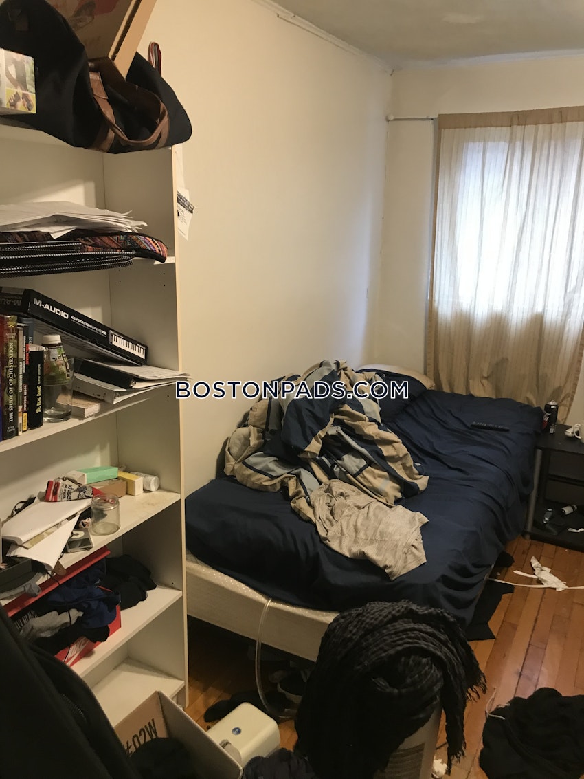 BOSTON - ALLSTON/BRIGHTON BORDER - 2 Beds, 1 Bath - Image 7