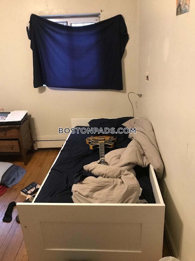 Boston - $2,550+ /mo